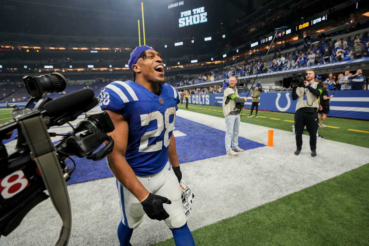 Indianapolis Colts running back Jonathan Taylor (28) celebrates as he leaves the field Sunday, Nov. 26, 2023, after defeating the Tampa Bay Buccaneers at Lucas Oil Stadium in Indianapolis.  