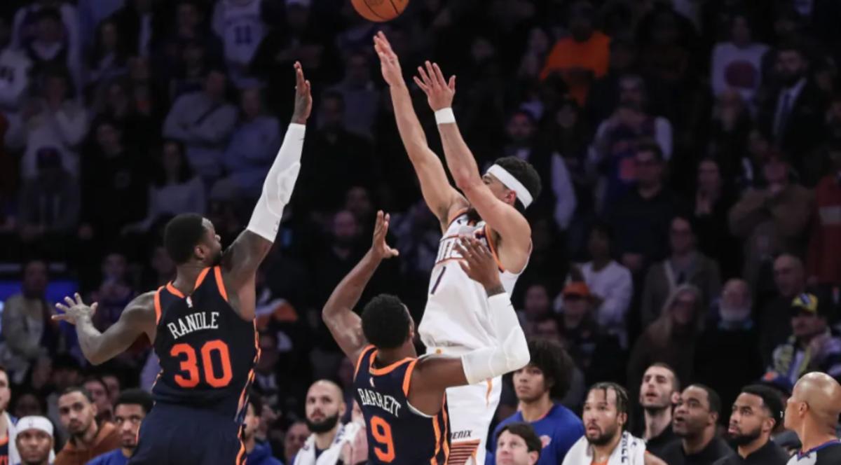 Booker's game-winner was the finishing touch of a heartbreaking Sunday for the Knicks