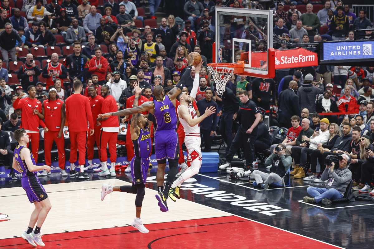 Lakers Injury Report: Anthony Davis, LeBron James Downgraded For Bulls ...