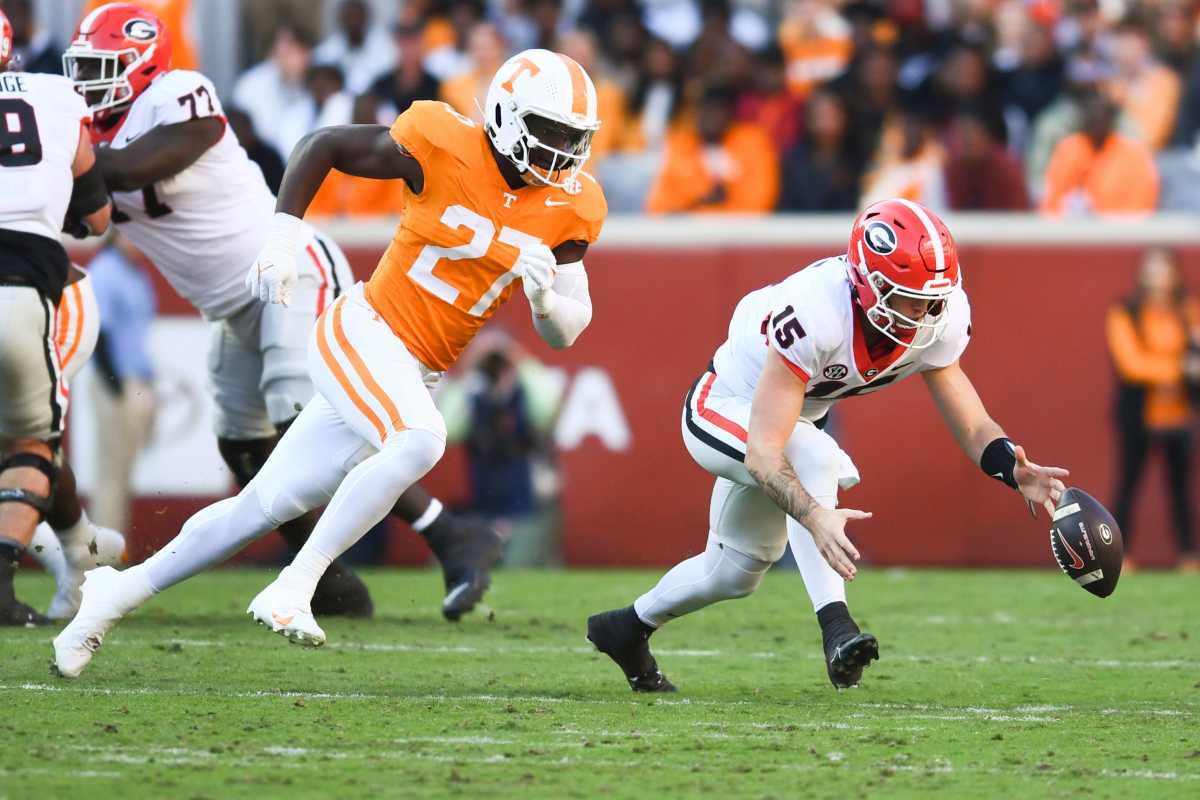 James Pearce Jr. Receives Top10 Mock In 2025 NFL Draft For Tennessee