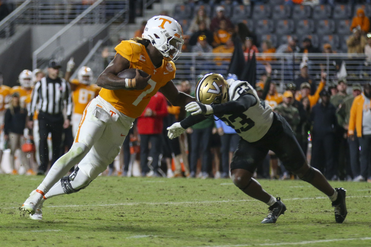 Tennessee Volunteers QB Joe Milton III during the win over Vanderbilt. (Photo by Randy Sartin of USA Today Sports)