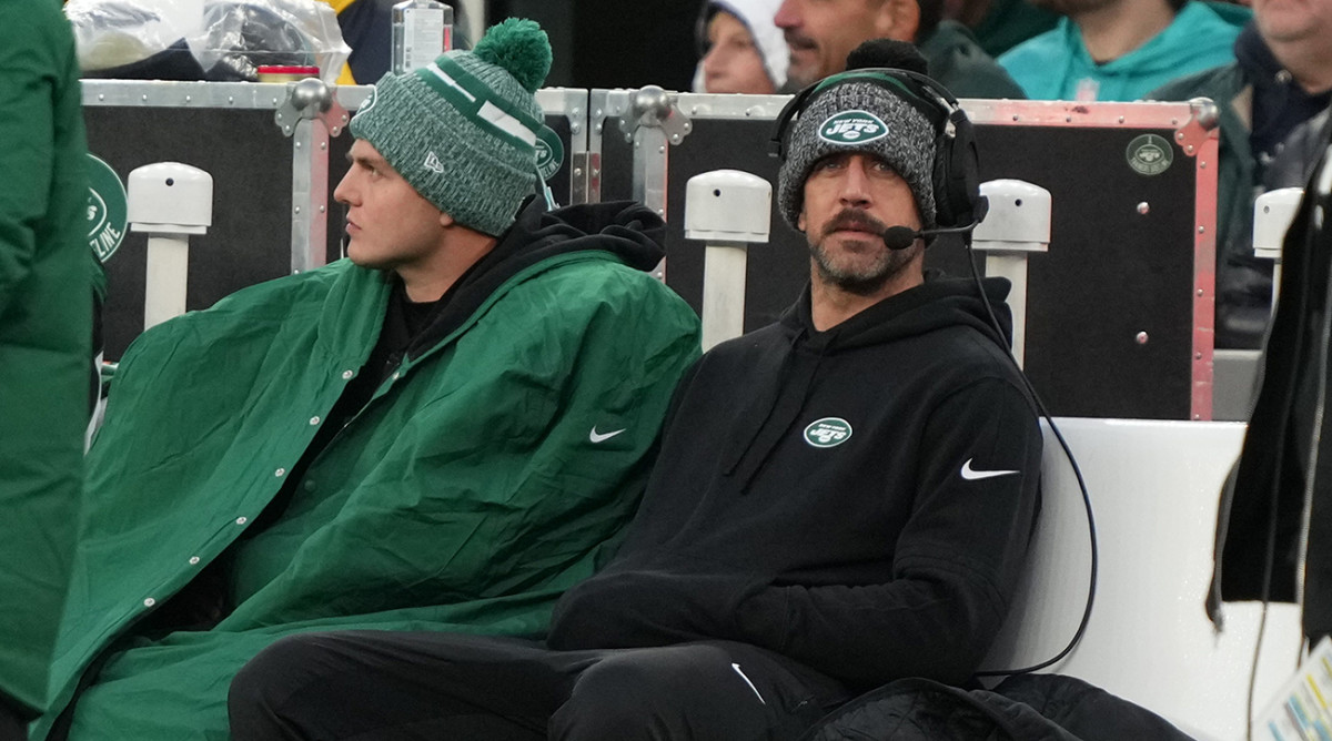 New York Jets quarterbacks Zach Wilson and Aaron Rodgers