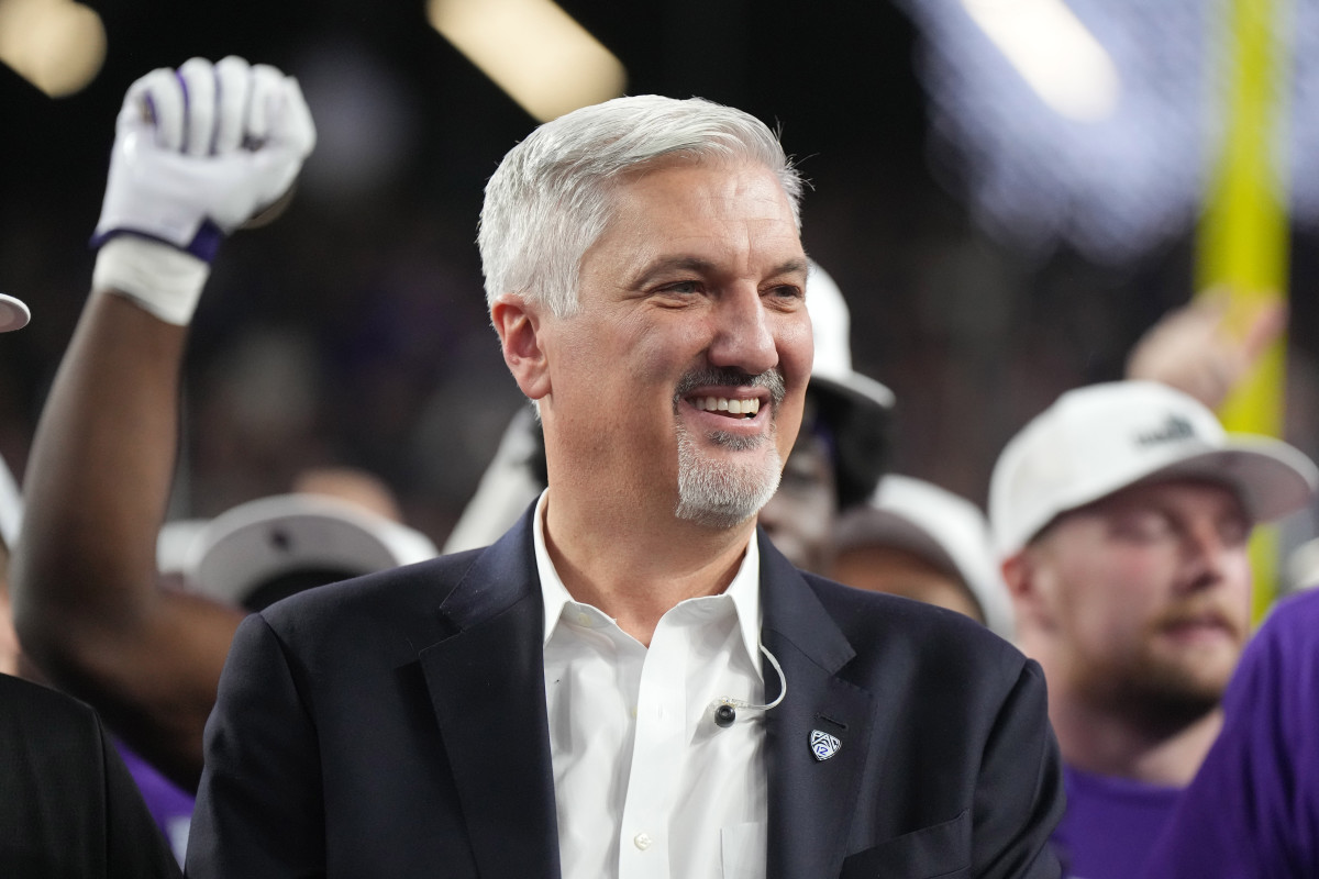 Dec 1, 2023; Las Vegas, NV, USA; Pac-12 commissioner George Kliavkoff reacts during the Pac-12 Championship at Allegiant Stadium. Mandatory Credit: Kirby Lee-USA TODAY Sports