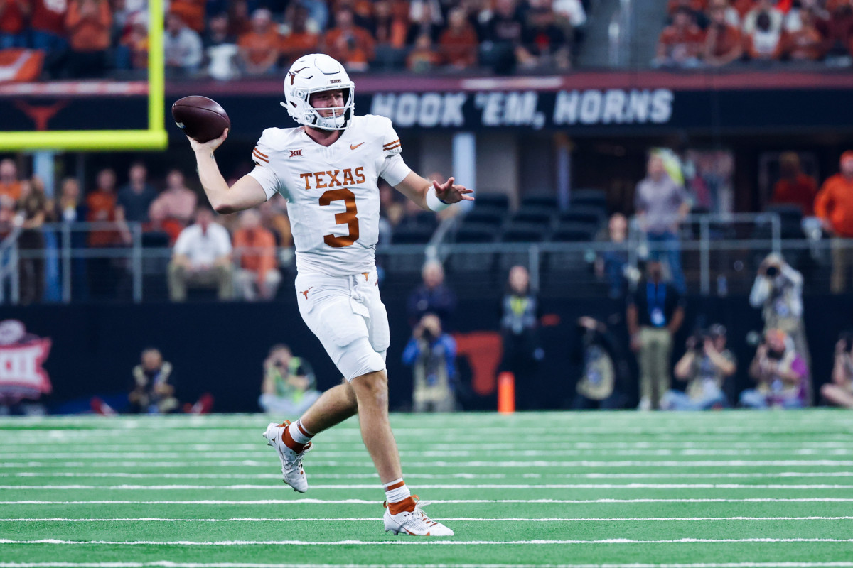 Texas Longhorns Qb Quinn Ewers Breaks Big 12 Championship Game Passing Record In Win Over