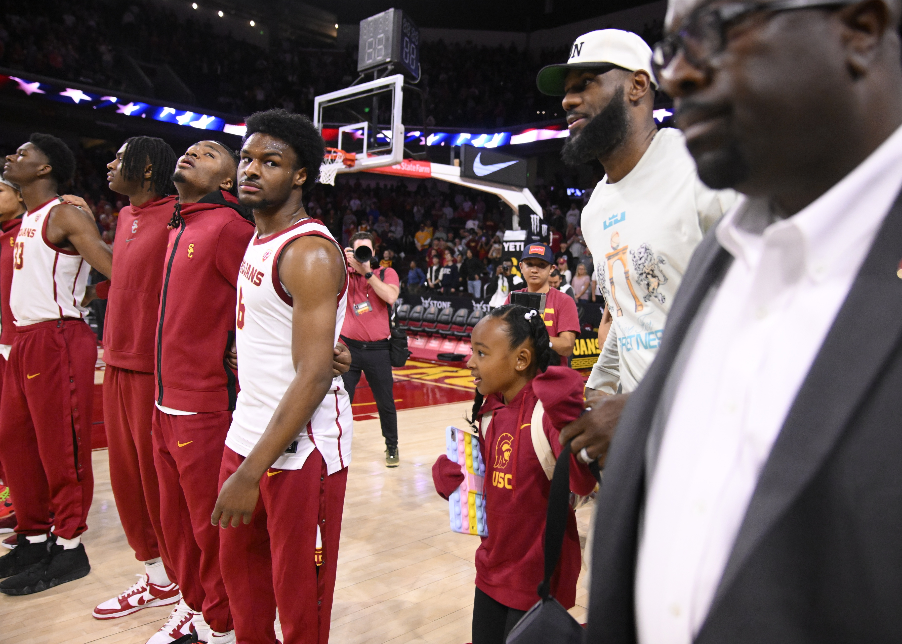 Lakers News: Watch LeBron James React To Bronny's First Points As ...