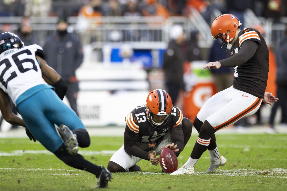 Browns New Kicker Passed A Cleveland Legend In Victory Over Jaguars