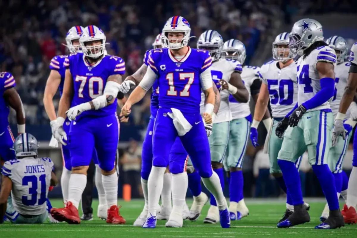 Bills QB Josh Allen celebrates a big play against Dallas.