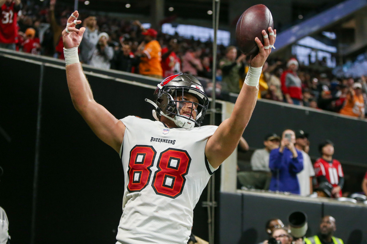 Extra Point: Top Takeaways From The Buccaneers Victory Over The Falcons ...