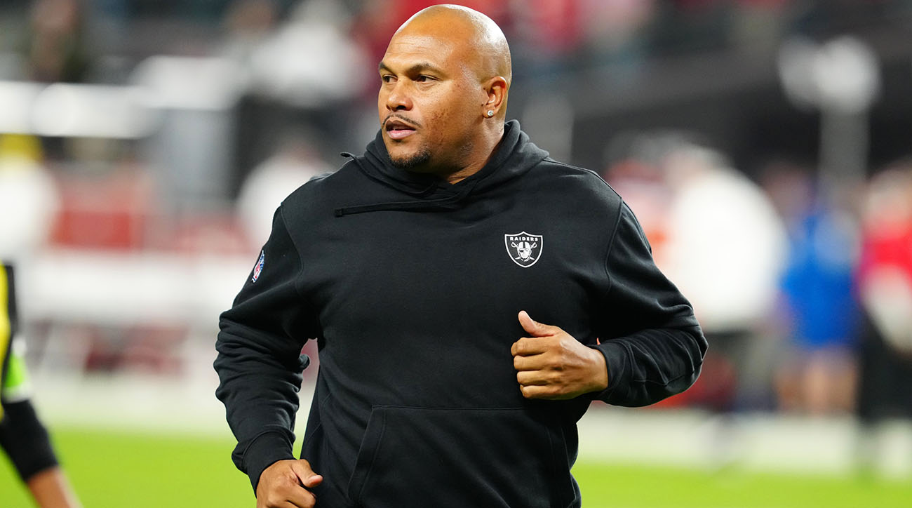 Las Vegas Raiders' Antonio Pierce final press conference before Miami  Dolphins - Sports Illustrated Las Vegas Raiders News, Analysis and More