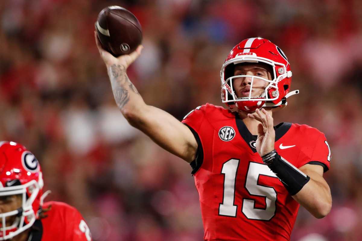 Georgia Football's Carson Beck to Play In the Orange Bowl - Sports  Illustrated Georgia Bulldogs News, Analysis and More