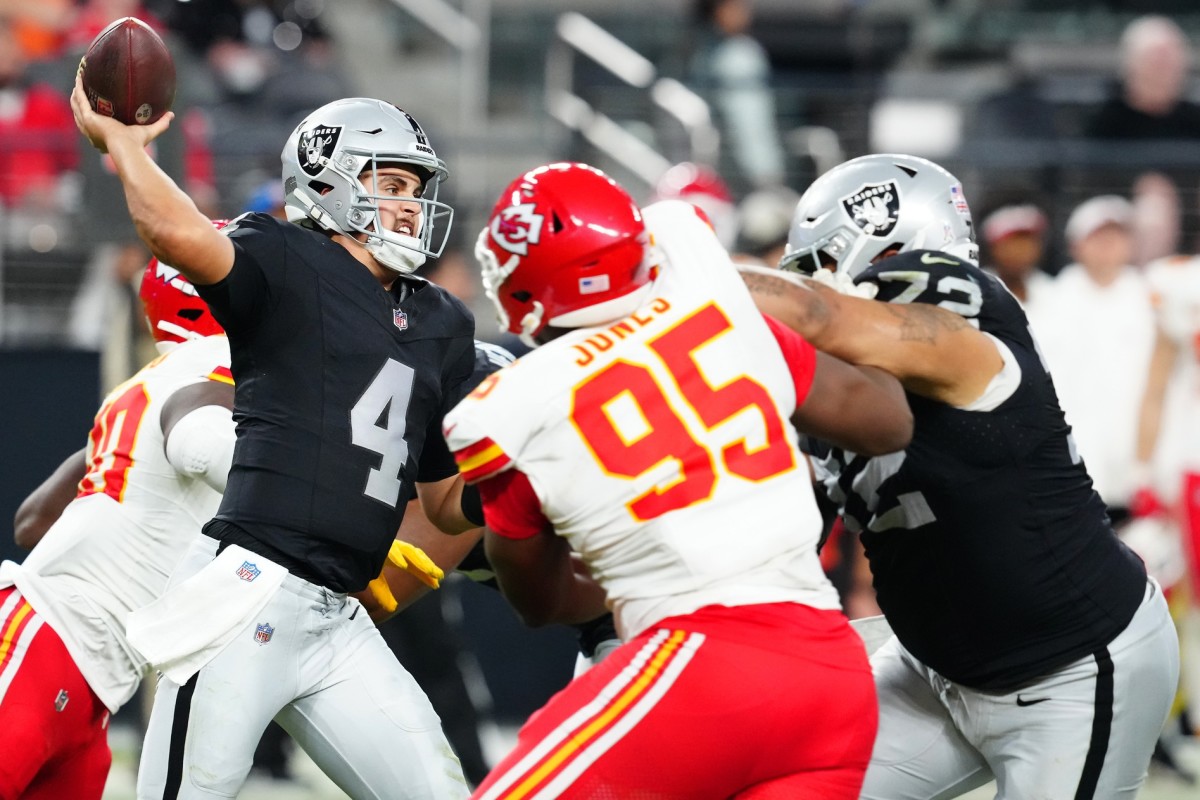 Las Vegas Raiders and Kansas City Chiefs a more in-depth look at last matchups offenses