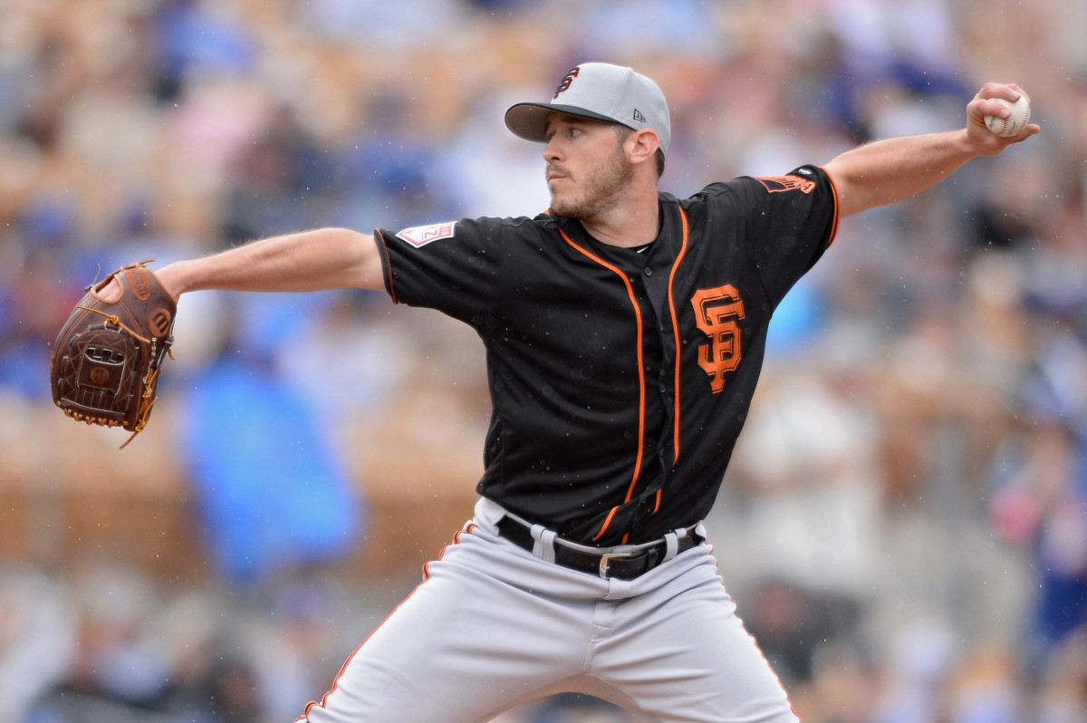 SF Giants starting pitcher Ty Blach works against a Los Angeles Dodgers batter during the sixth inning at Camelback Ranch. (2019)