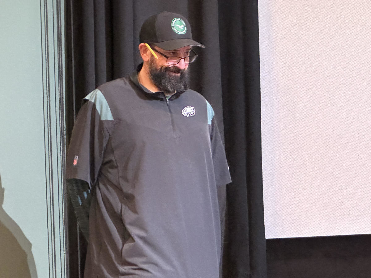 Eagles defensive play-caller Matt Patricia