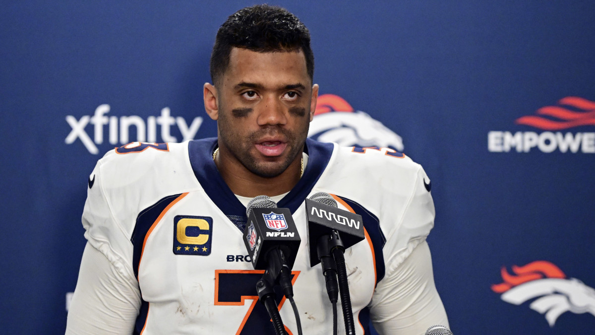 SI:AM | The Broncos’ Russell Wilson Mess - Sports Illustrated
