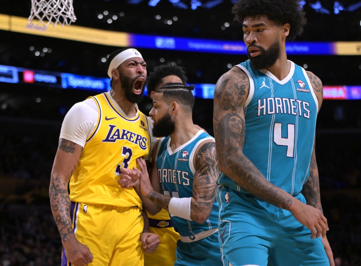 Lakers News Anthony Davis Unpacks Celebration That Yielded Tech All Lakers News Rumors 1821