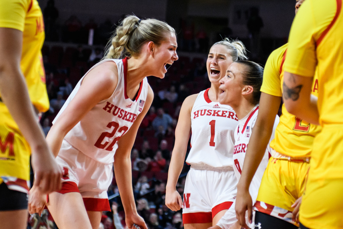 06_Natalie Potts, Jaz Shelley, Darian White_WBB vs Maryland 1231