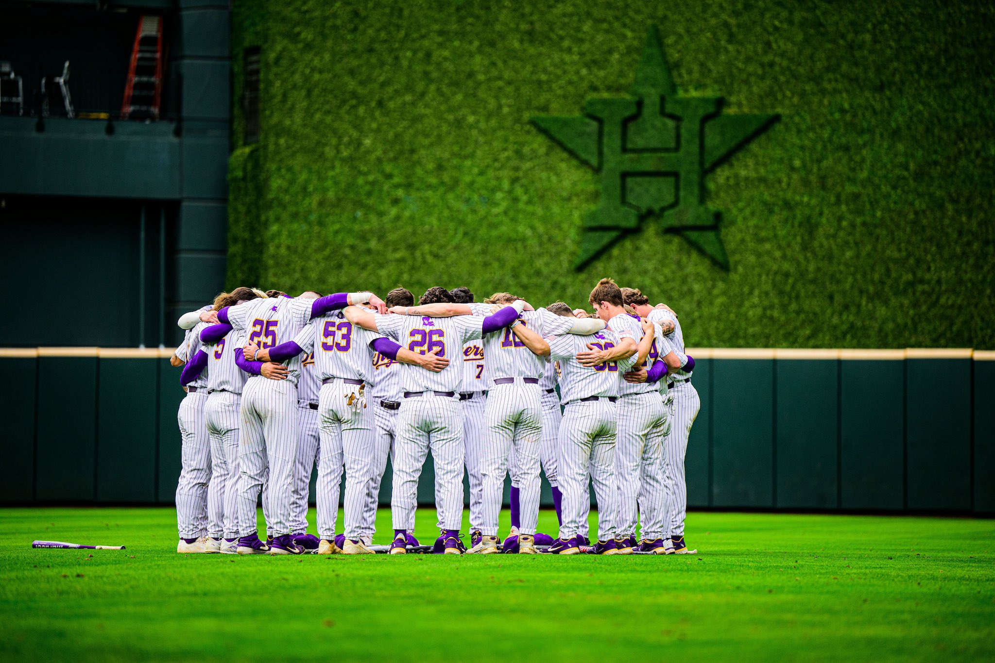 LSU Baseball Transfer Portal Haul Ranked No. 2 by D1 Baseball Sports