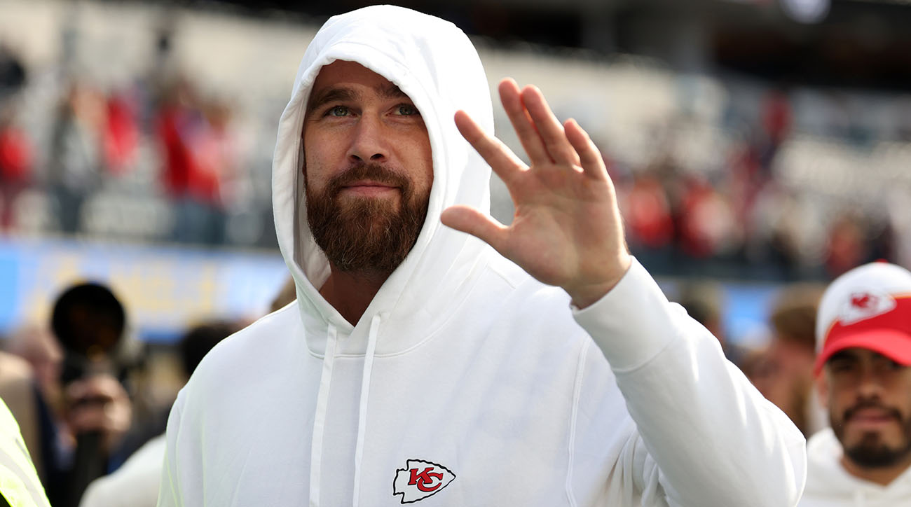 NFL Fans Befuddled by Chiefs' Travis Kelce Making NFLPA's All-Pro Team - Sports Illustrated