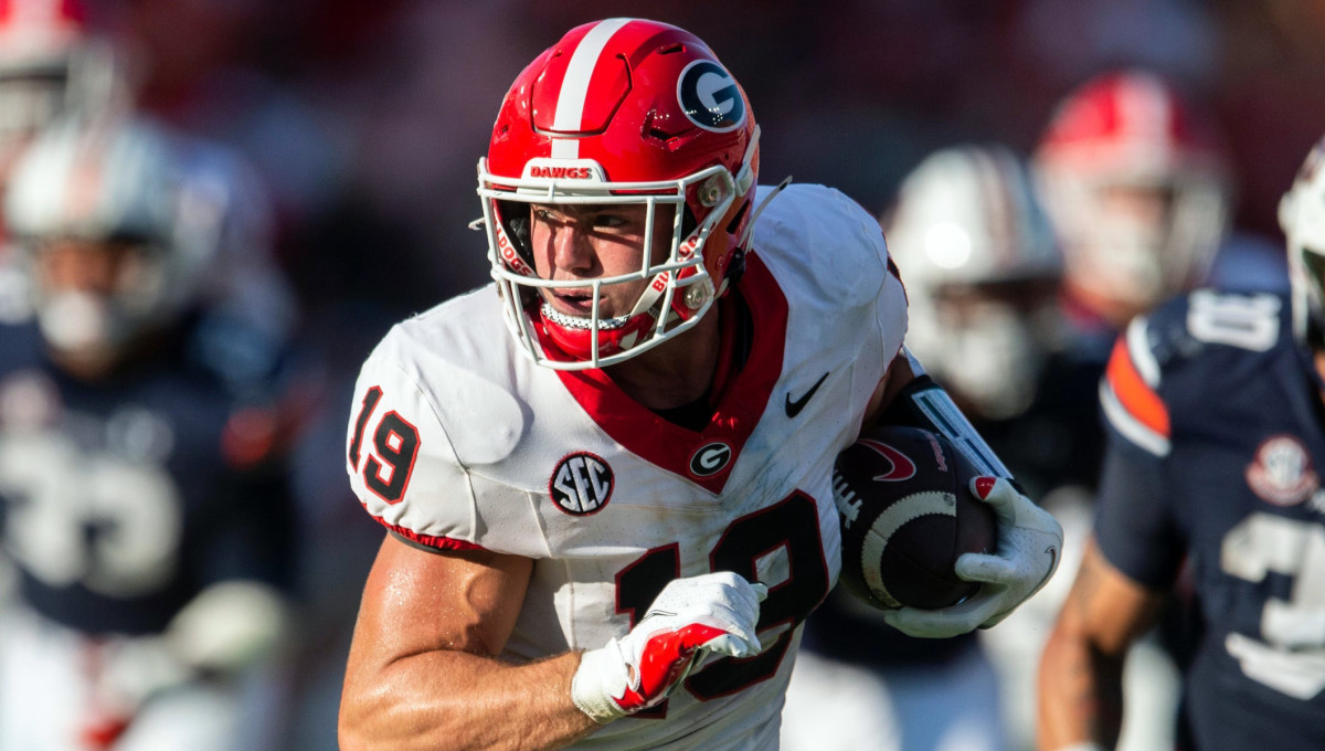 Indianapolis Colts Mock Draft Brock Bowers Georgia Bulldogs