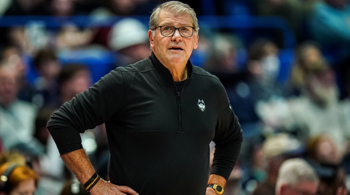 UConn Huskies head coach Geno Auriemma watches from the sideline vs. the Butler Bulldogs.