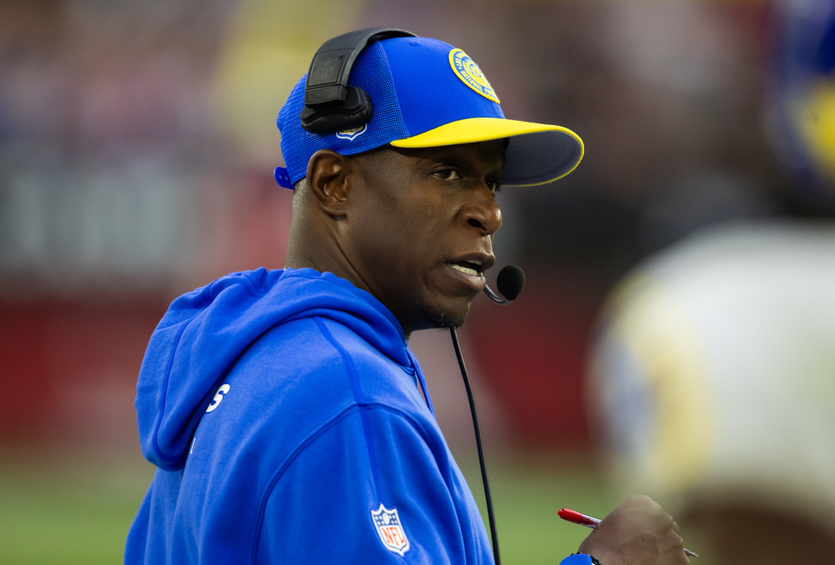 Nov 26, 2023; Glendale, Arizona, USA; Los Angeles Rams defensive coordinator Raheem Morris against the Arizona Cardinals at State Farm Stadium. 