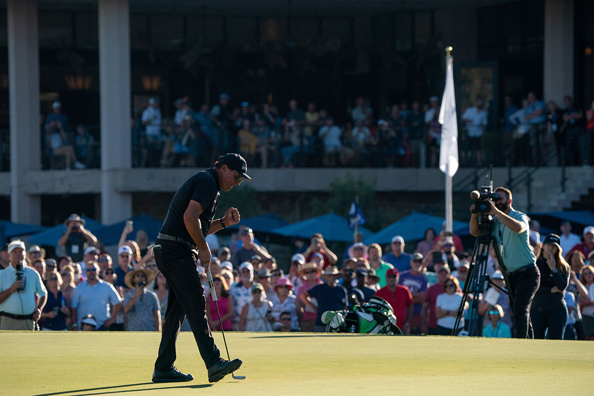 Phil Mickelson Just Capped Quite an Amazing Season Sports Illustrated