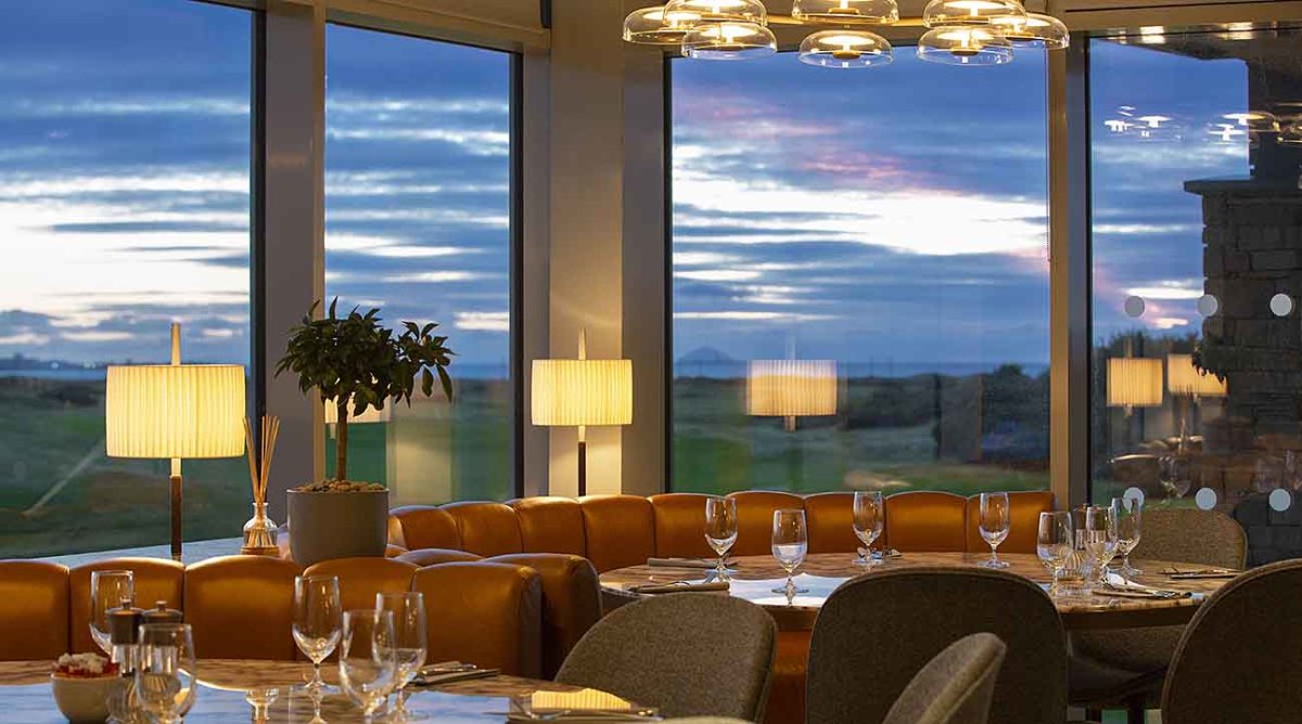 The Canny Crow restaurant with views of Dundonald Links