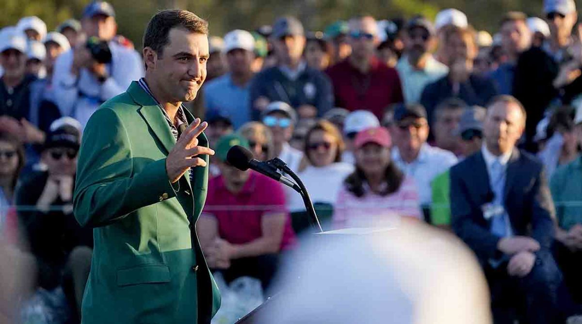 Scottie Scheffler is pictured during his speech after winning the 2022 Masters.