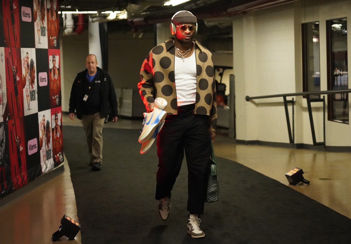  Philadelphia 76ers forward P.J. Tucker enters the building