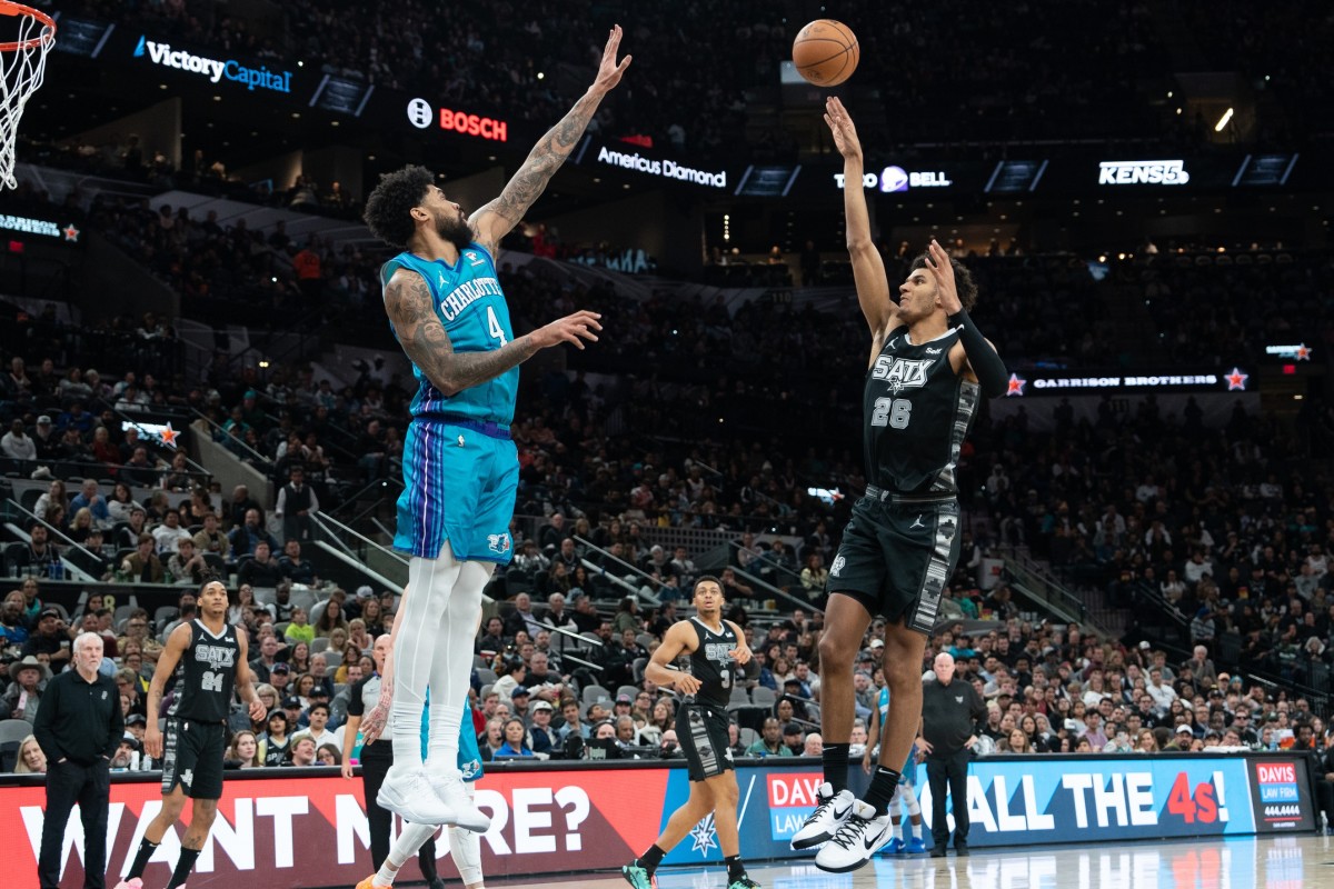 Spread & Over/Under Predictions For Hornets Vs. Spurs - Sports ...