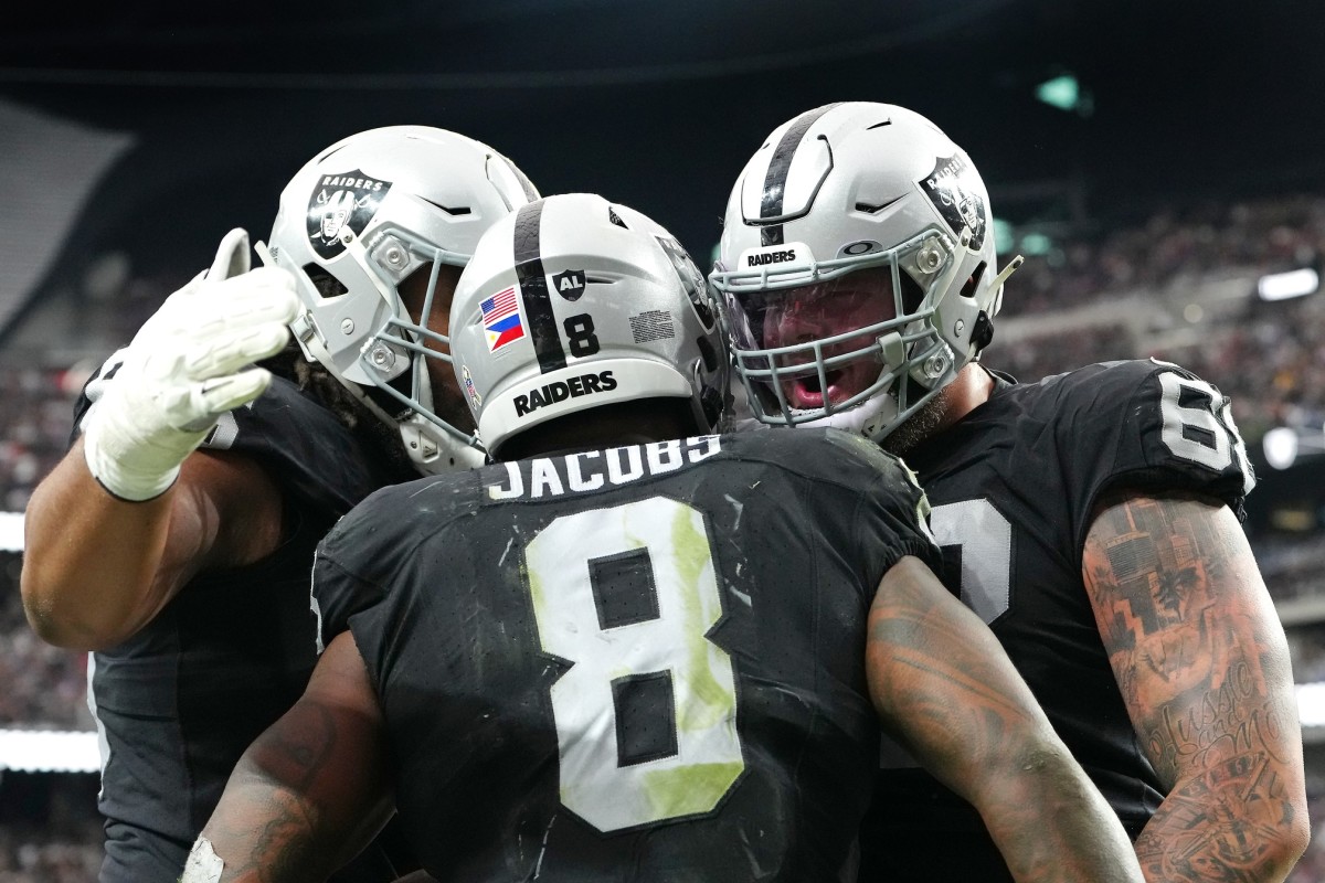 Las Vegas Raiders running back grades for the 2023-24 NFL regular season