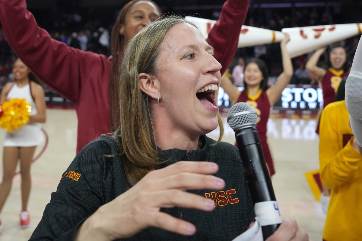 USC Women's Basketball: Lindsay Gottlieb Theorizes Why Galen Center ...