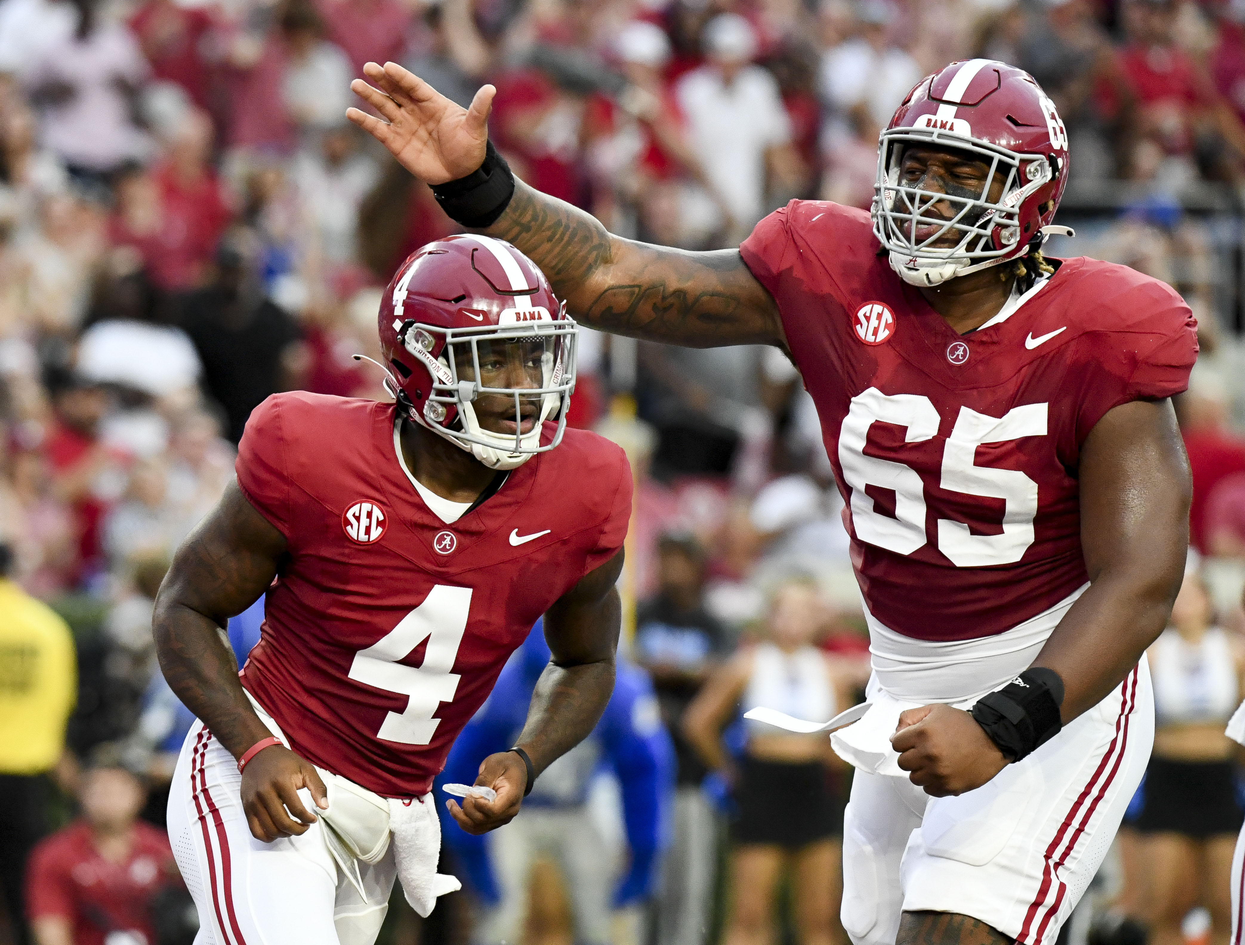 Cincinnati Bengals Select Alabama Offensive Tackle JC Latham in Mel