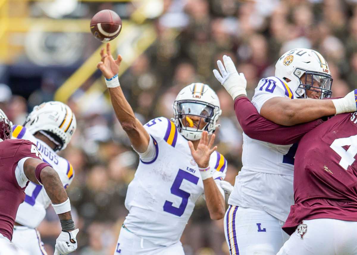 LSU Football: Jayden Daniels Wins The Manning Award - Sports ...