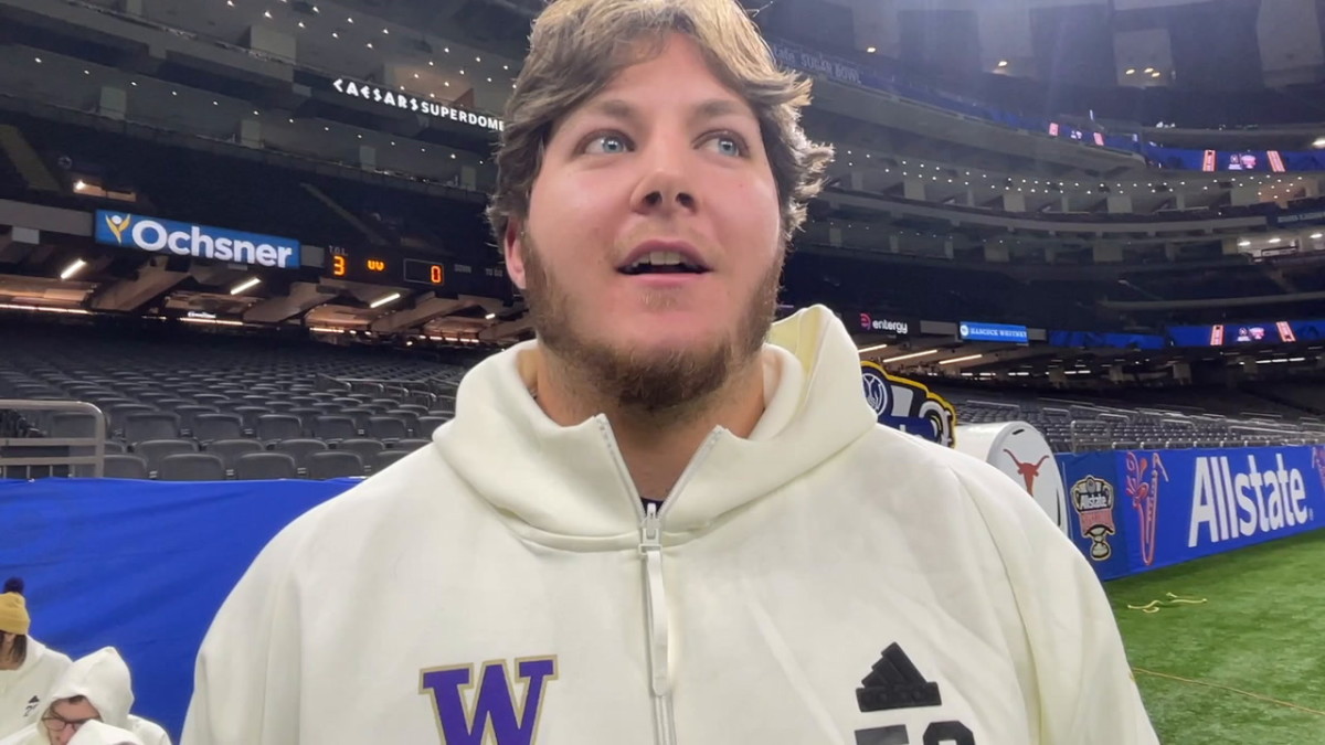 Fisch Has Readymade Husky O-Line — It's Just a Few Years Out - Sports  Illustrated Washington Huskies News, Analysis and More