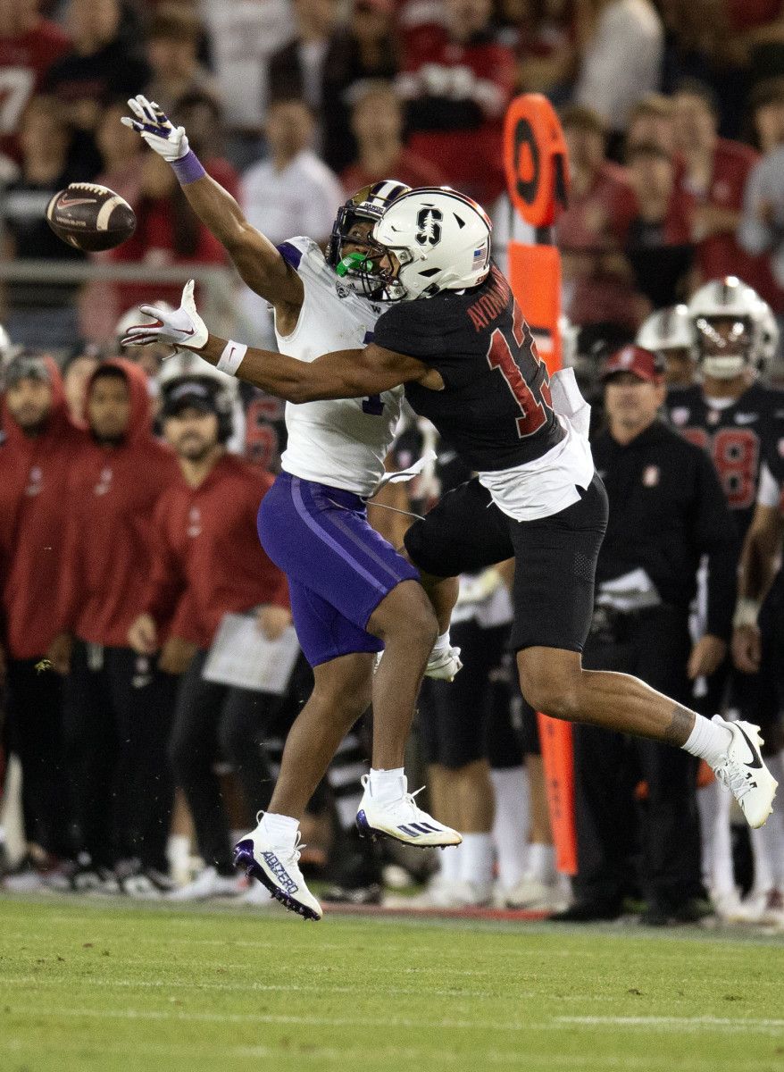 Washington Huskies cornerback Jabbar Muhammad breaks up a pass against the Stanford Cardinal.