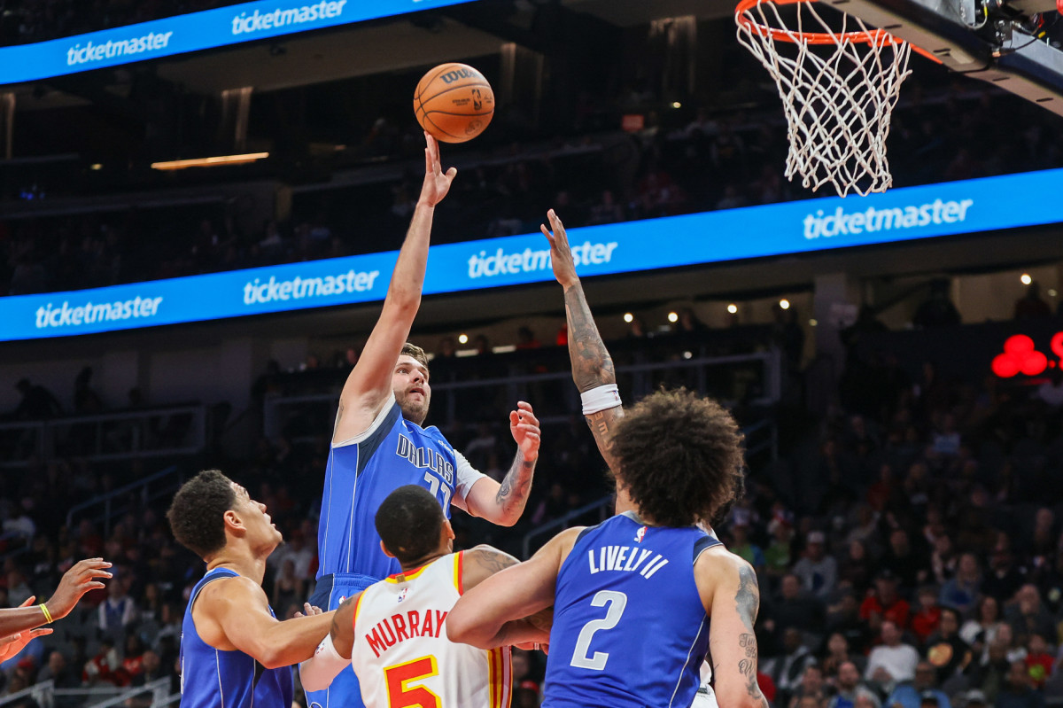 Luka Magic Strikes in Atlanta; Doncic Scores 73 Points In Historic  Performance and Sends the Hawks to Their Fourth Straight Loss - Sports  Illustrated Atlanta Hawks News, Analysis and More