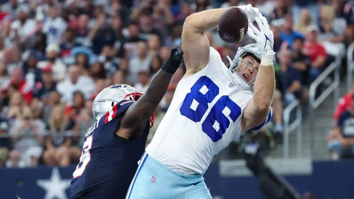 Cowboys TE Luke Schoonmaker