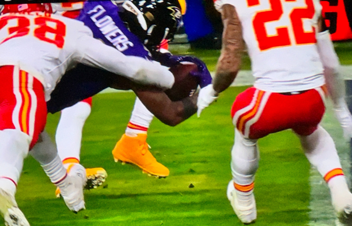 Disaster! Zay Flowers Fumbles At Goal Line, Baltimore Ravens ...