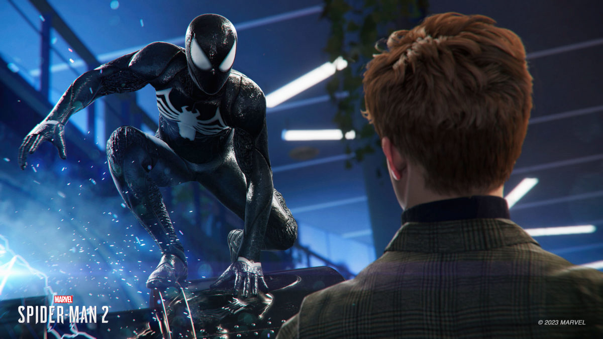 Spider-man in black suit