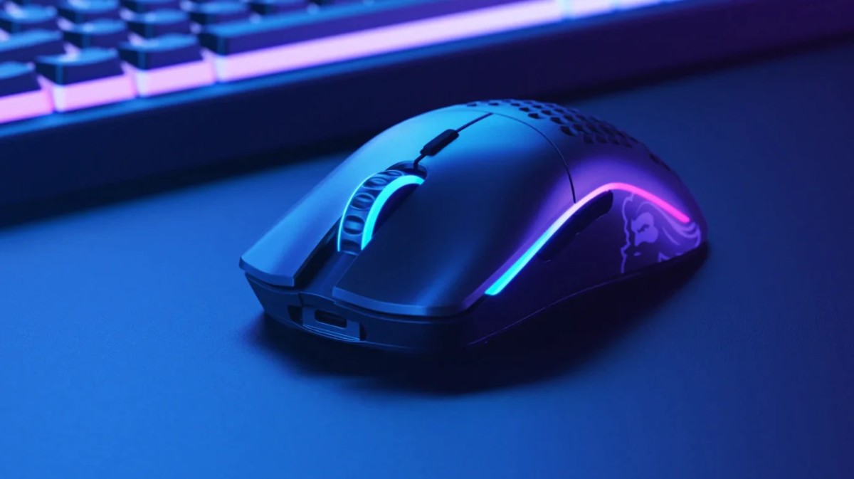 Glorious Model O Wireless mouse