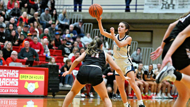 a Corvallis South Albany 5A Oregon girls basketball quarterfinal 2024 Leon Neuschwander 41