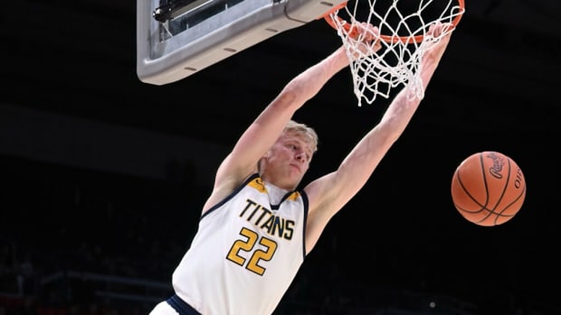 Ottawa-Glandorf's Colin White dunks during the 2023 OHSAA Division III state championship game.