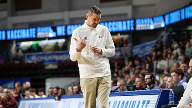 Mar 13, 2024; Boise, ID, USA; Montana State Bobcats head coach Matt Logie during the second half against the Montana Grizzlies at Idaho Central Arena. Mandatory Credit: Brian Losness-USA TODAY Sports