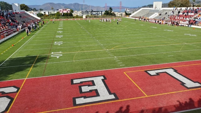 Washington Lincoln SFS football overlooking Golden Gate Photo by Eric Taylor Oct 28 2022