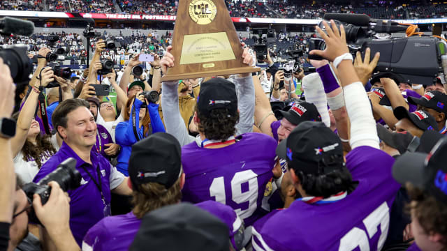 South Oak Cliff vs Port Neches Groves UIL 5A Division 2 Final December 16, 2023 Photo-Tommy Hays21