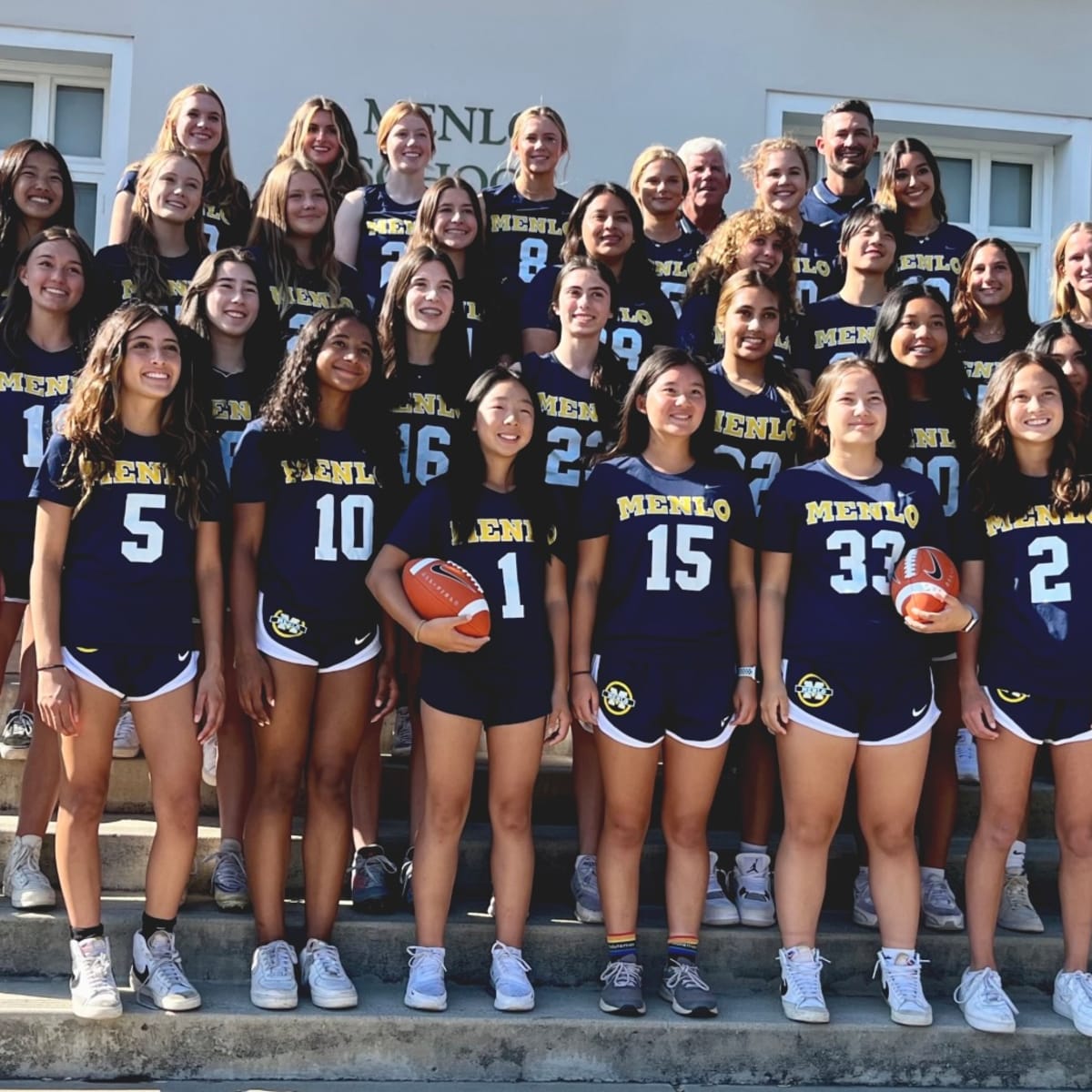 Steve Young, John Paye lead first-year Menlo girls flag football team to  15-1 season - Sports Illustrated High School News, Analysis and More