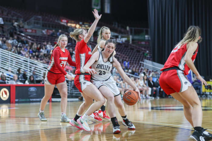 On one leg, Kelsey Cessna delivers Sandpoint its first-ever Idaho girls ...