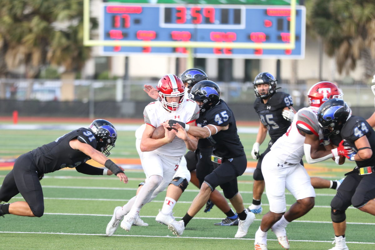 P.J. Rivera's big game lifts Edinburg Vela over San Antonio Taft in 6A ...