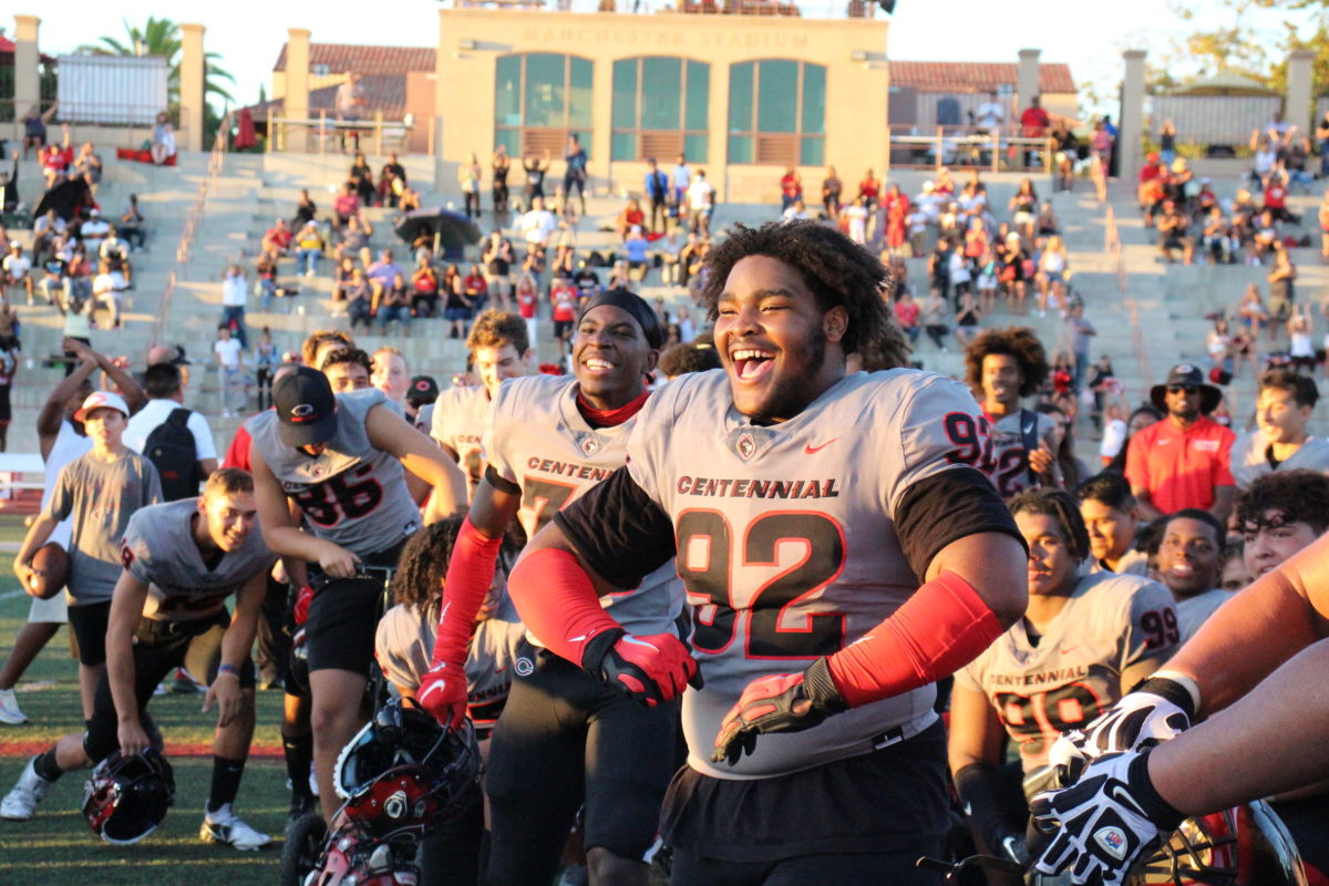 Corona-Centennial-vs.-Sierra-Canyon-football_5307